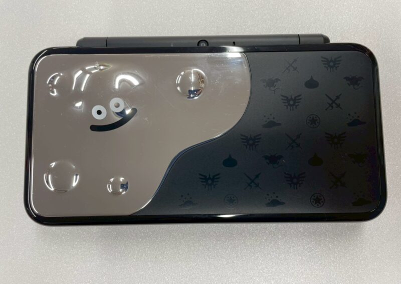 ニンテンドー3DS LL はぐれメタルエディションを東京都世田谷区で出張買取