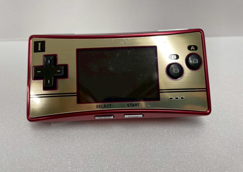 ゲームボーイミクロ ファミコンカラー 本体 正面 ゴールド×レッド 中野区新井で出張買取