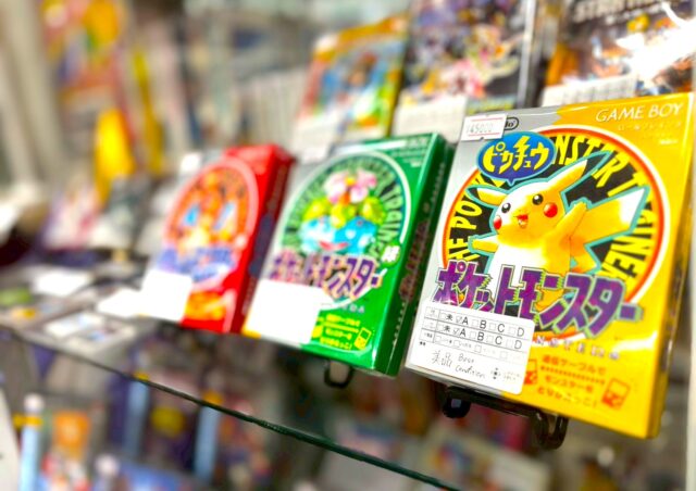 ゲームボーイ版ポケモン_高値安定_シリーズ人気_海外需要_店頭陳列例